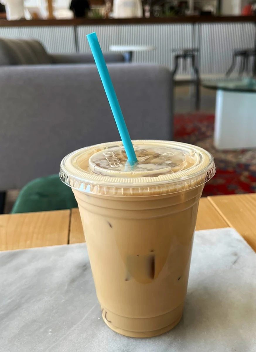 Iced Vanilla Latte