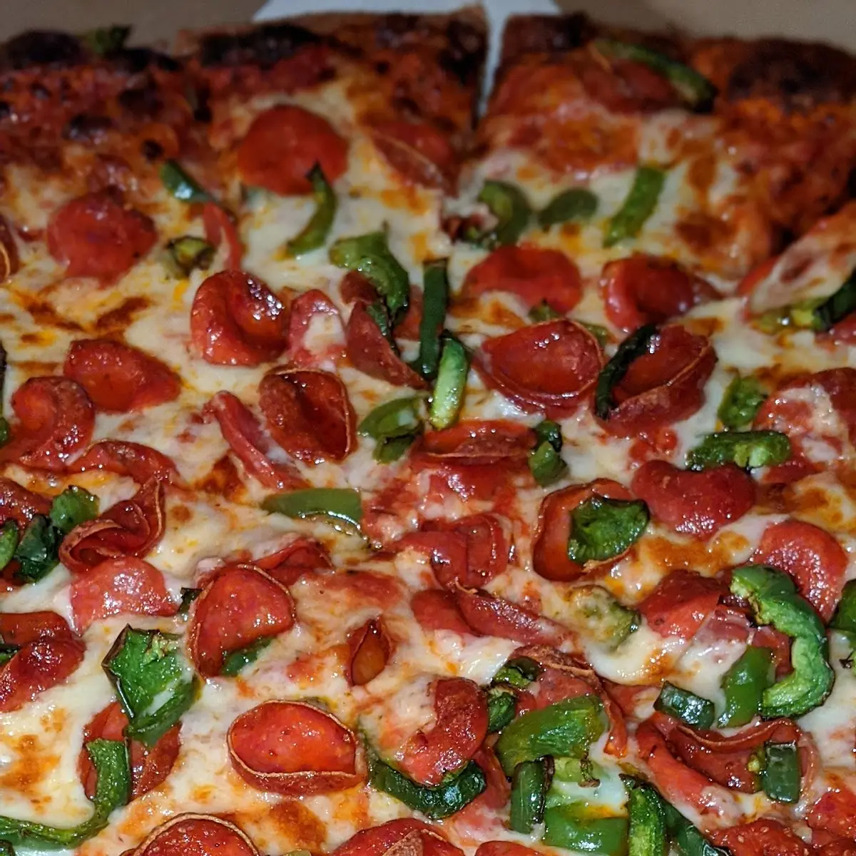 XL Old World Pepperoni and Green Peppers
