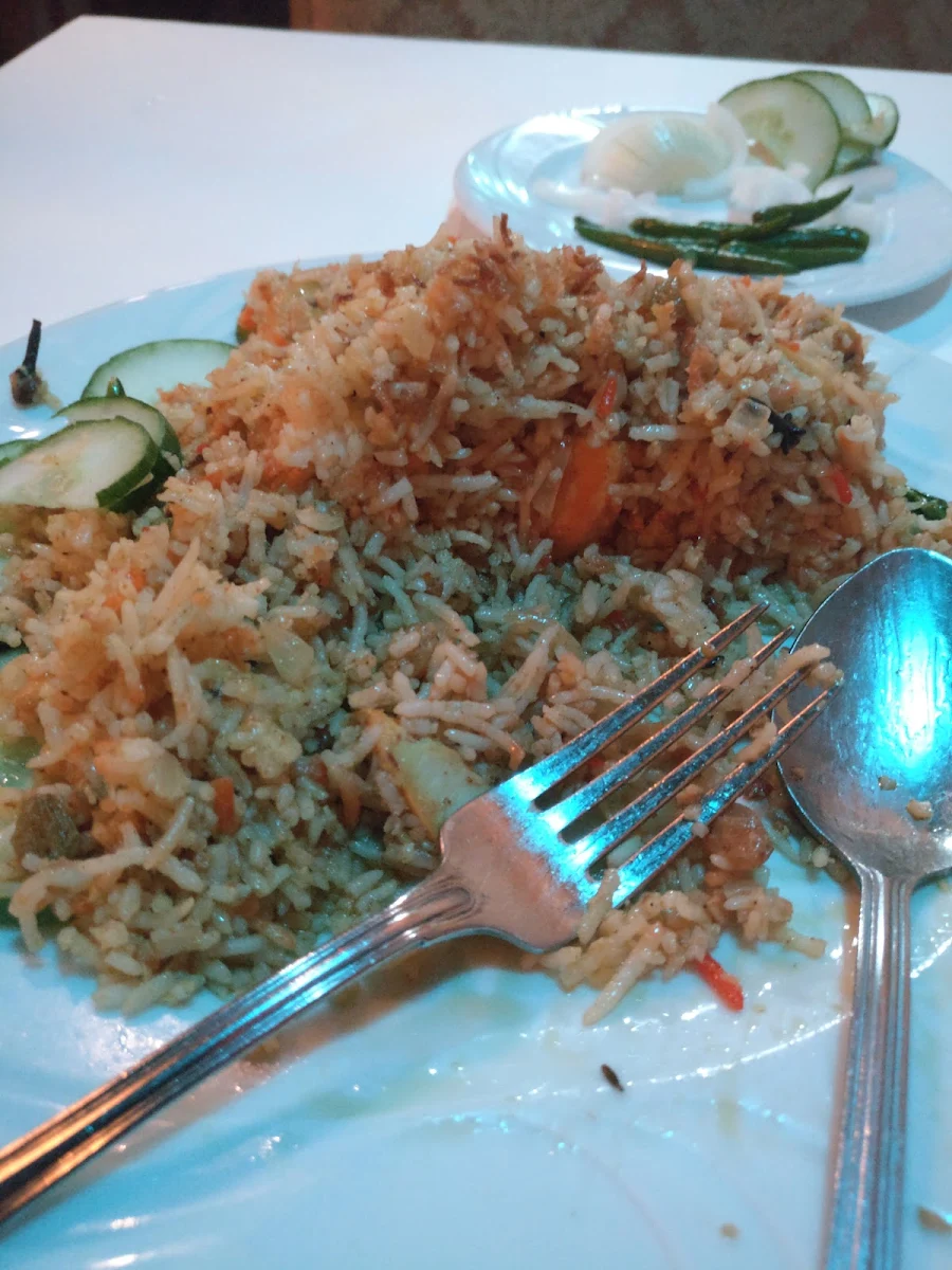 Chicken Tikka Masala & Steam Rice, Restaurant Tabla