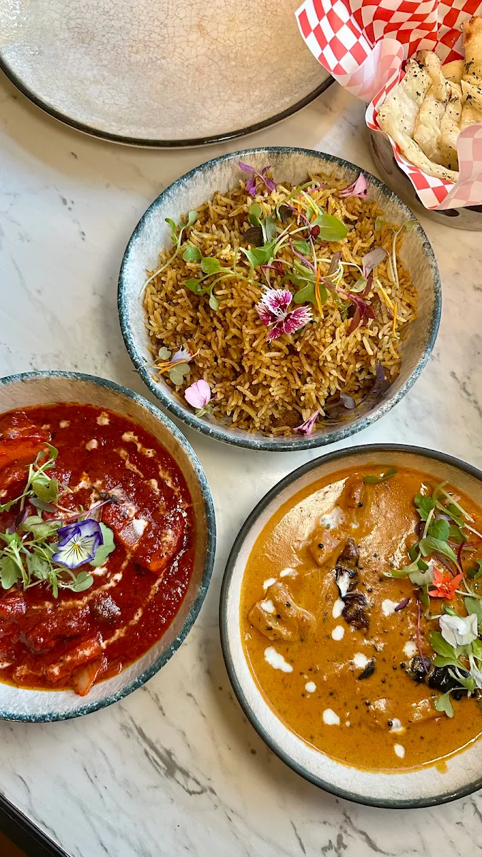 Tarka Dahl, Restaurant Tabla