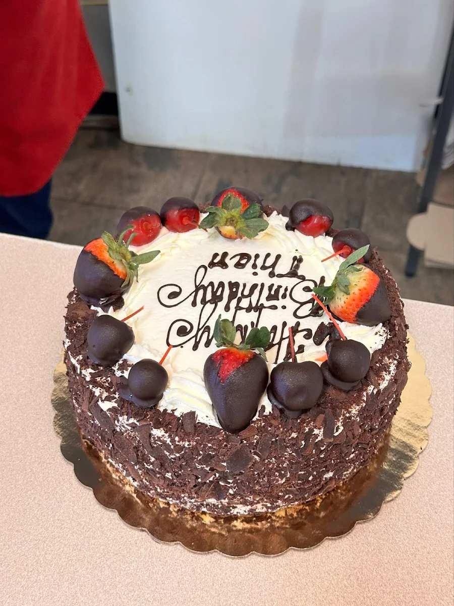 8 Round Cake