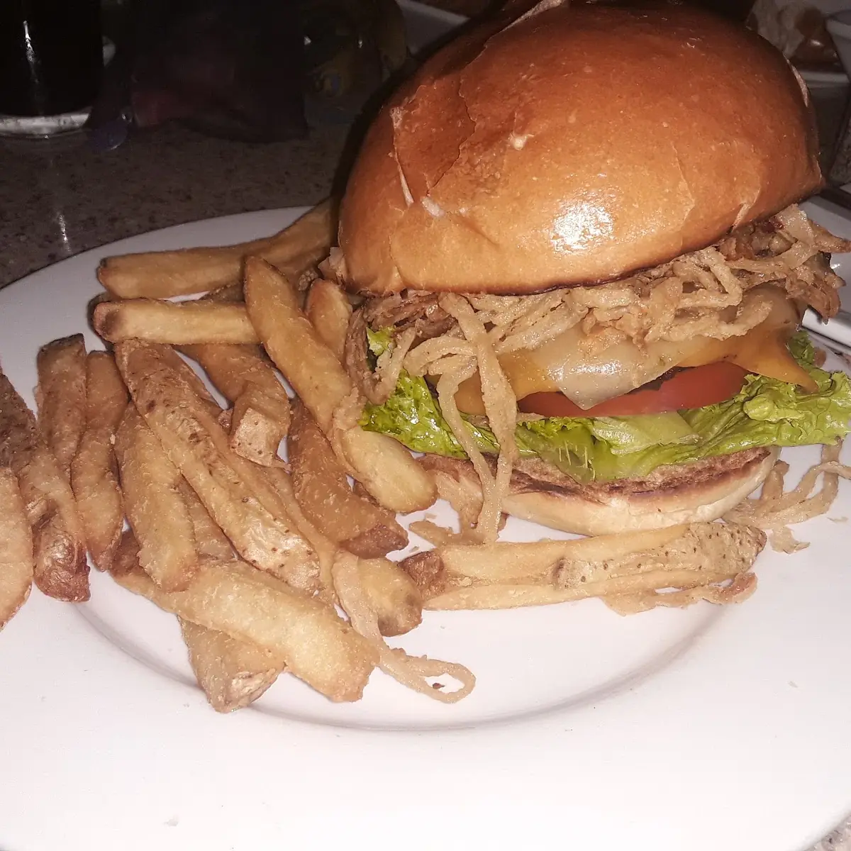 Veggie Burger w Fries