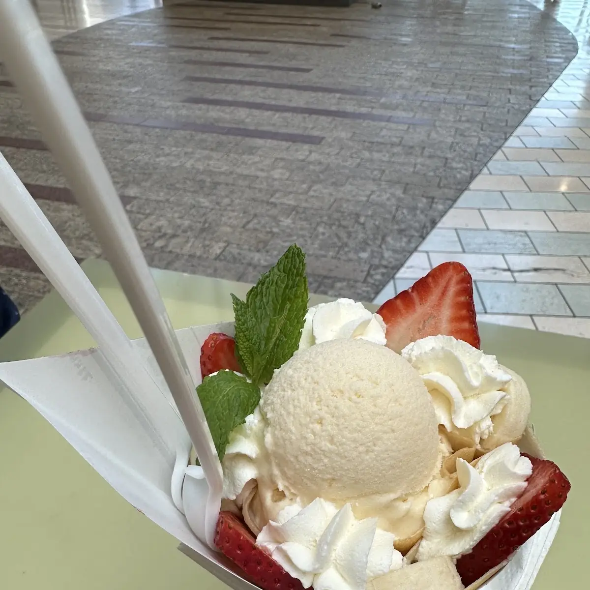 Ice Strawberry Banana Whip