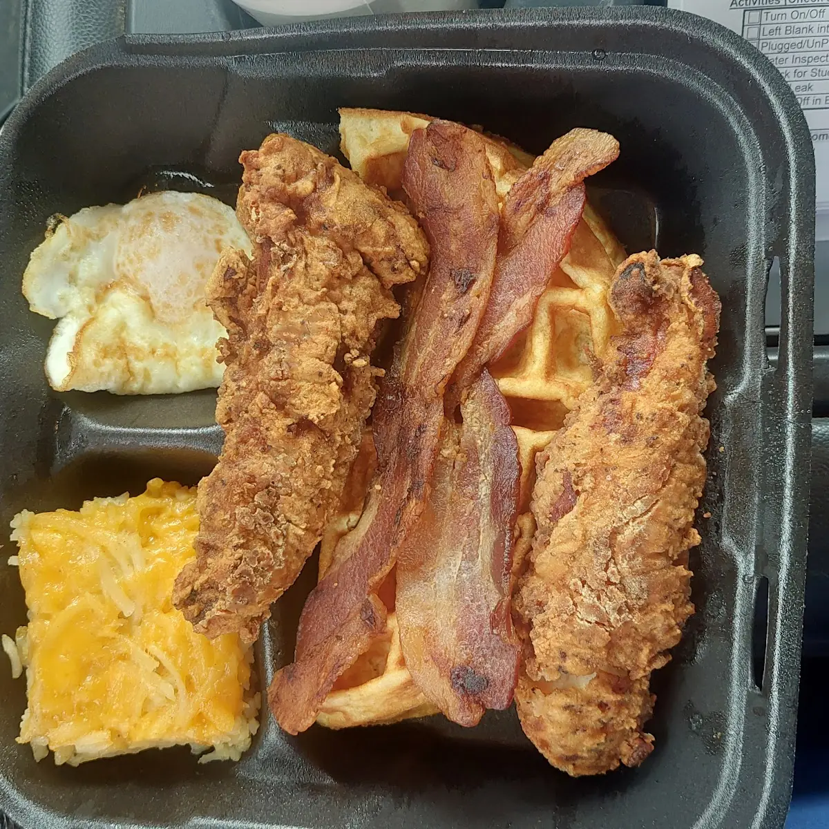 Crispy Bacon Eggs and Cheese