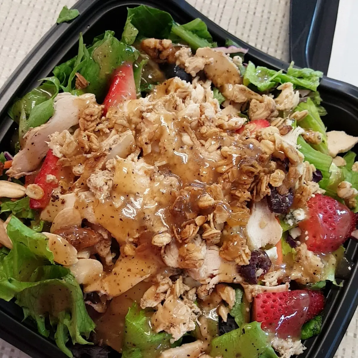 Market Salad with Grilled Chicken