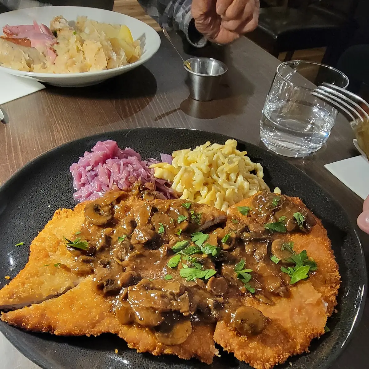 Jäger Schnitzel