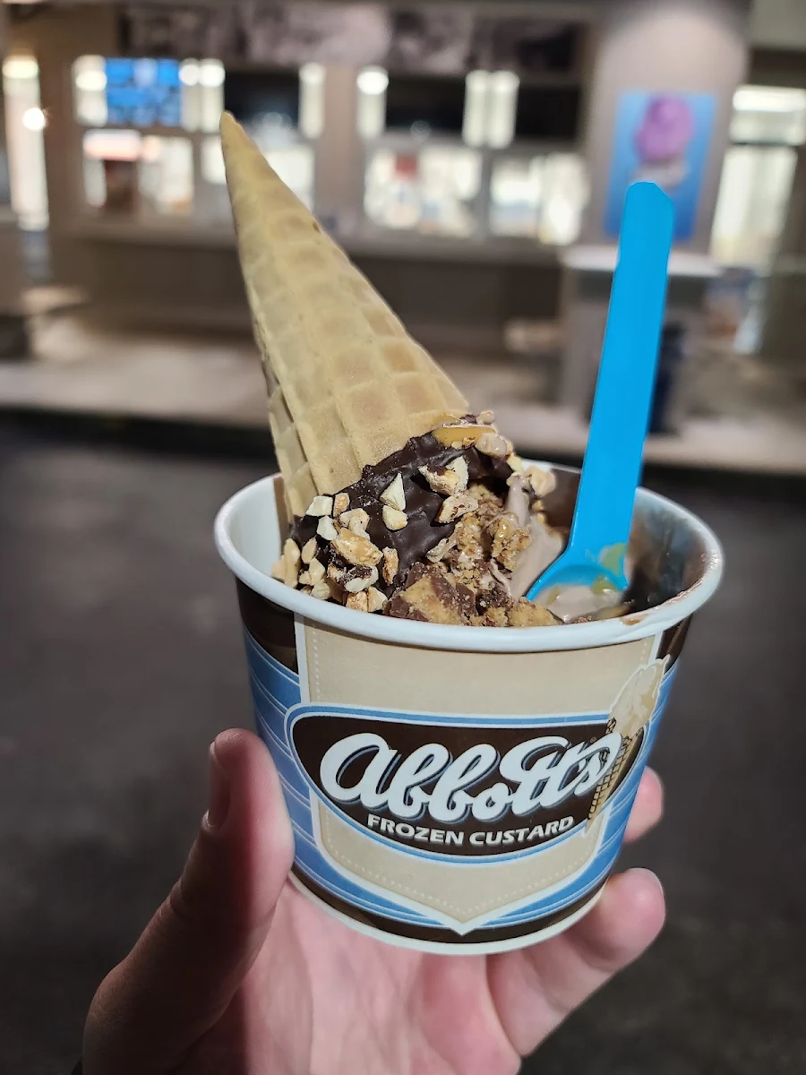 Peanut Butter Sundaes