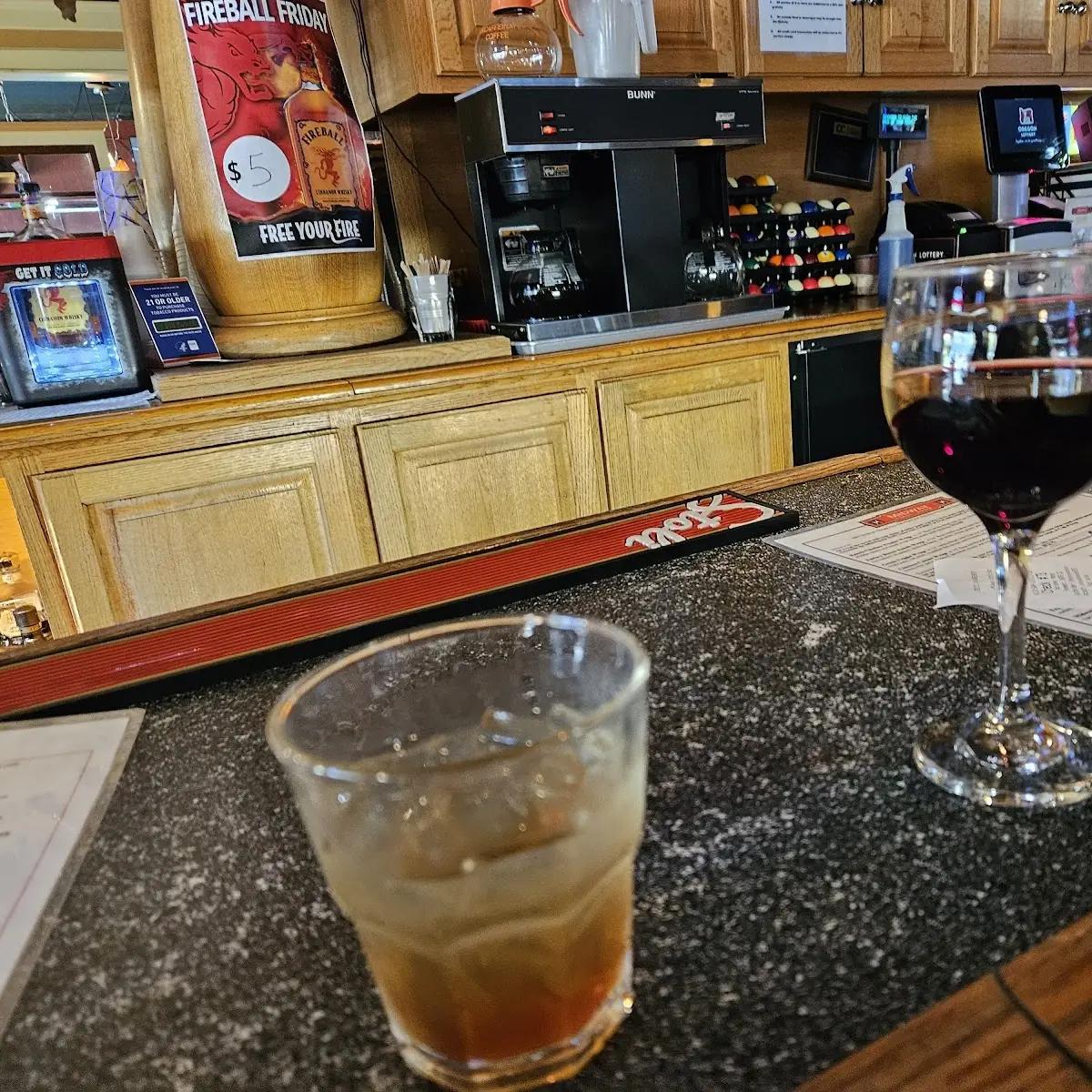 Amaretto Sour & Red Wine