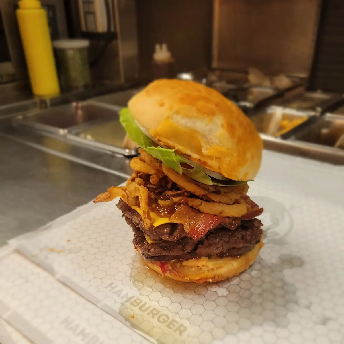 Big Bacon Cheddar Cheeseburger Triple