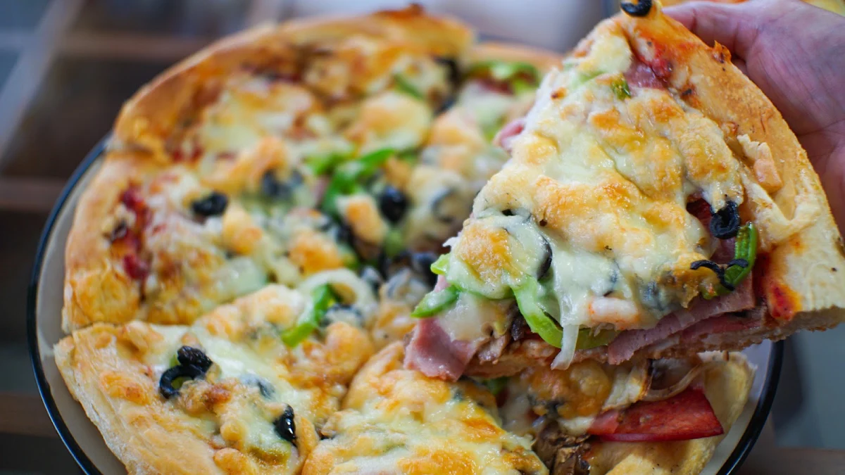 Highlights, Capri Steak & Pizza House