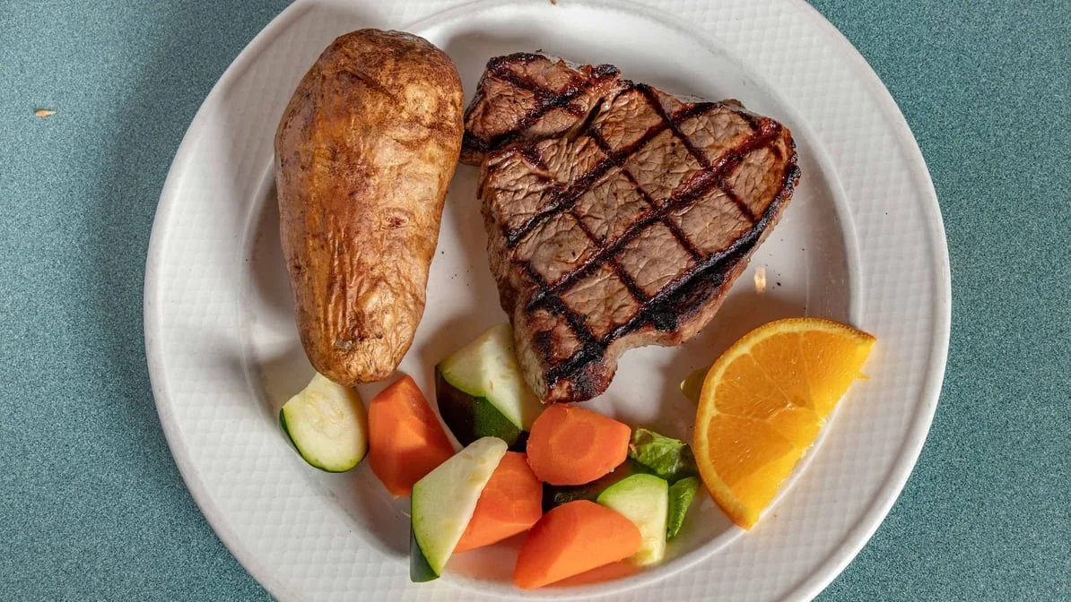 Highlights, Capri Steak & Pizza House