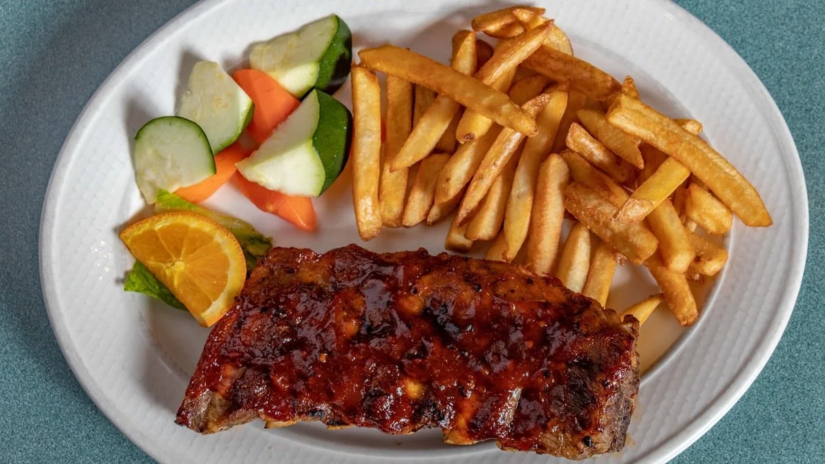 Highlights, Capri Steak & Pizza House