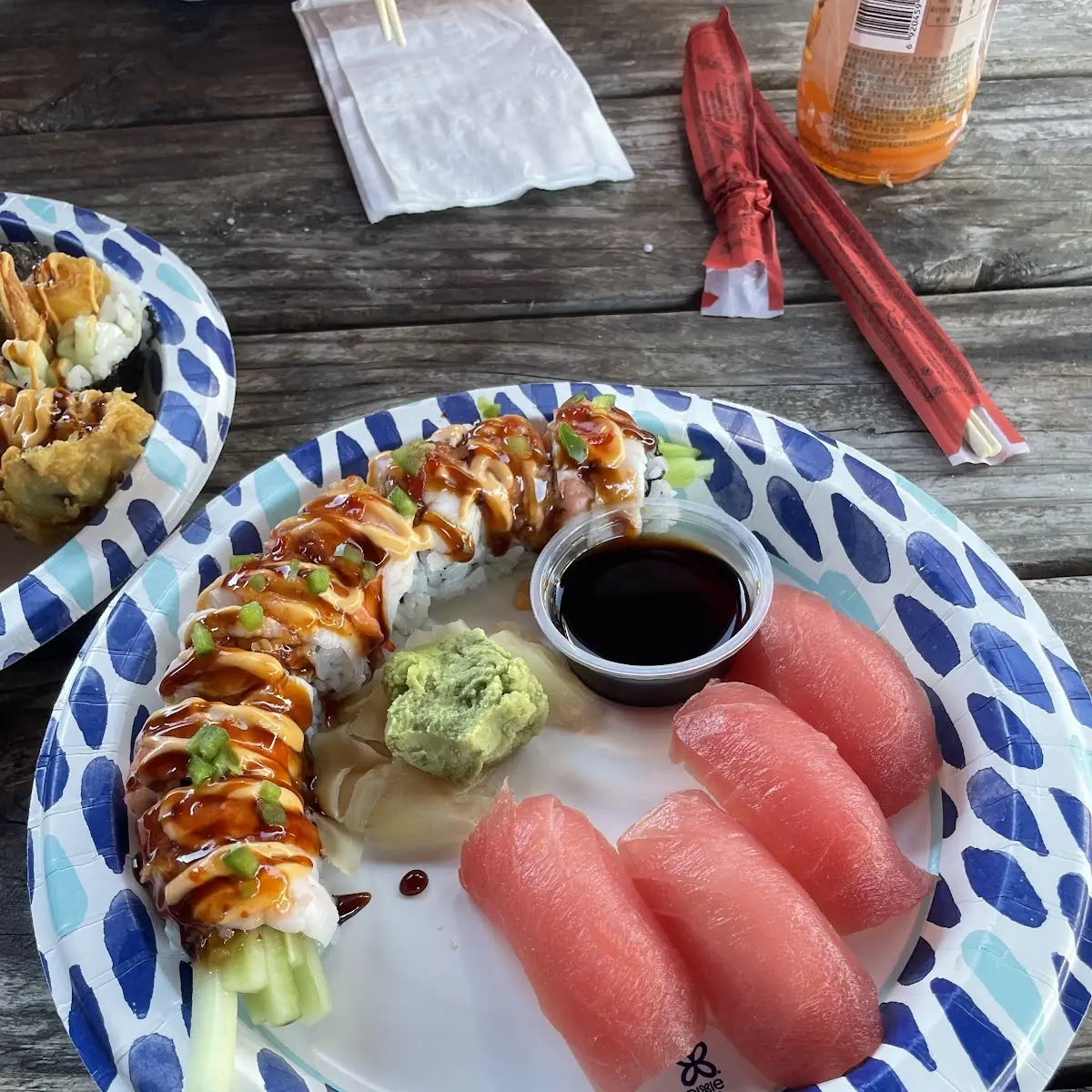 Spicy Tuna Roll and Muguro