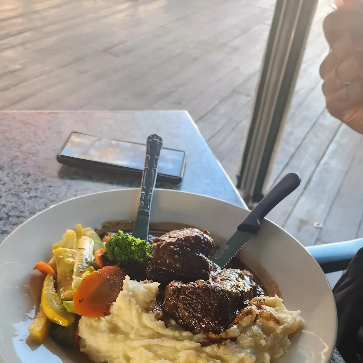 Beef Rib Tips and Mashed Potatoes