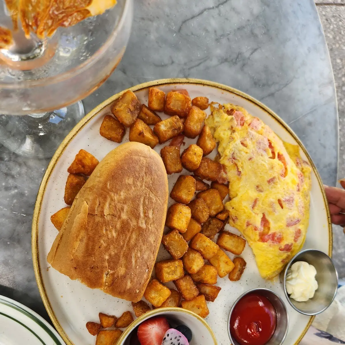 News Café Big Breakfast
