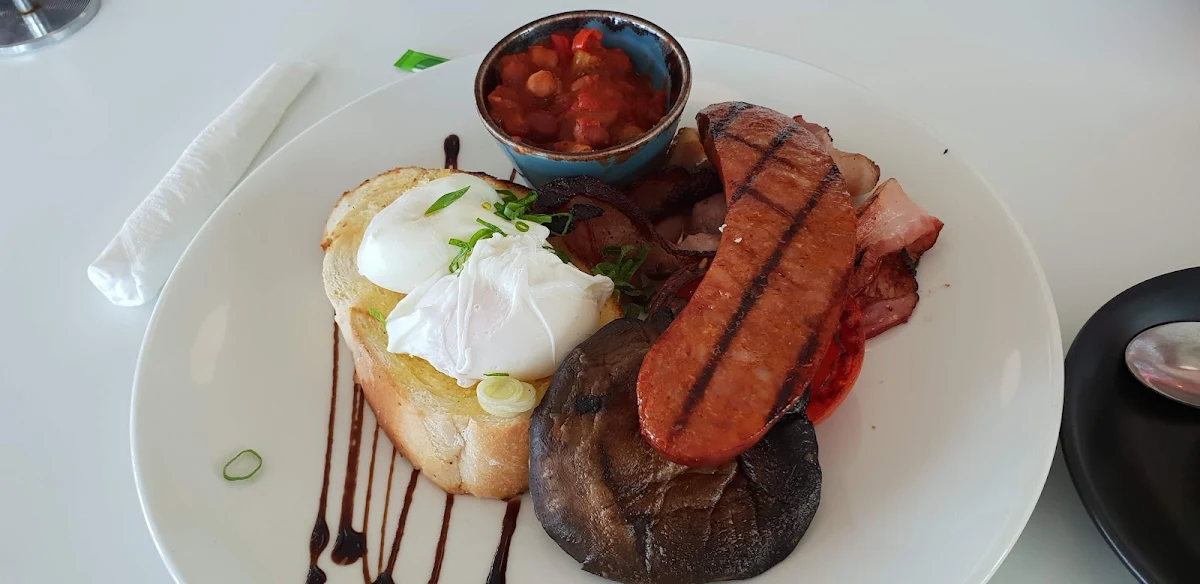 Full Breakfast, The Foreshore
