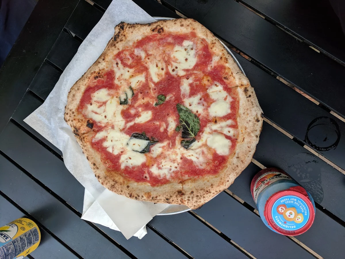 Pizza Margherita