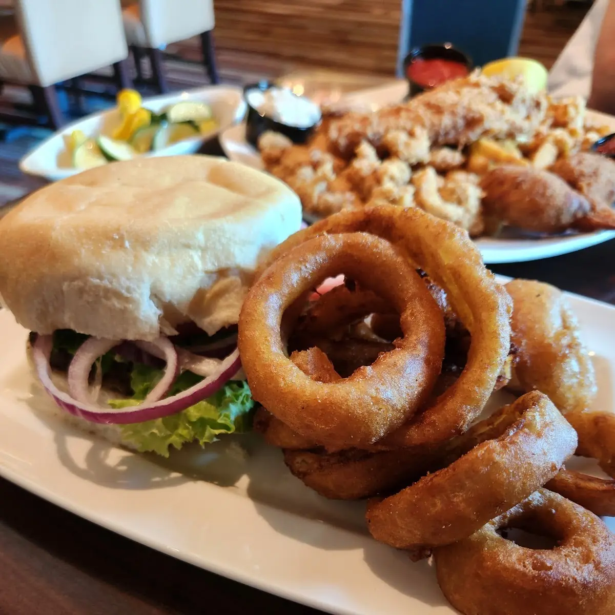 Burger & Onion Rings