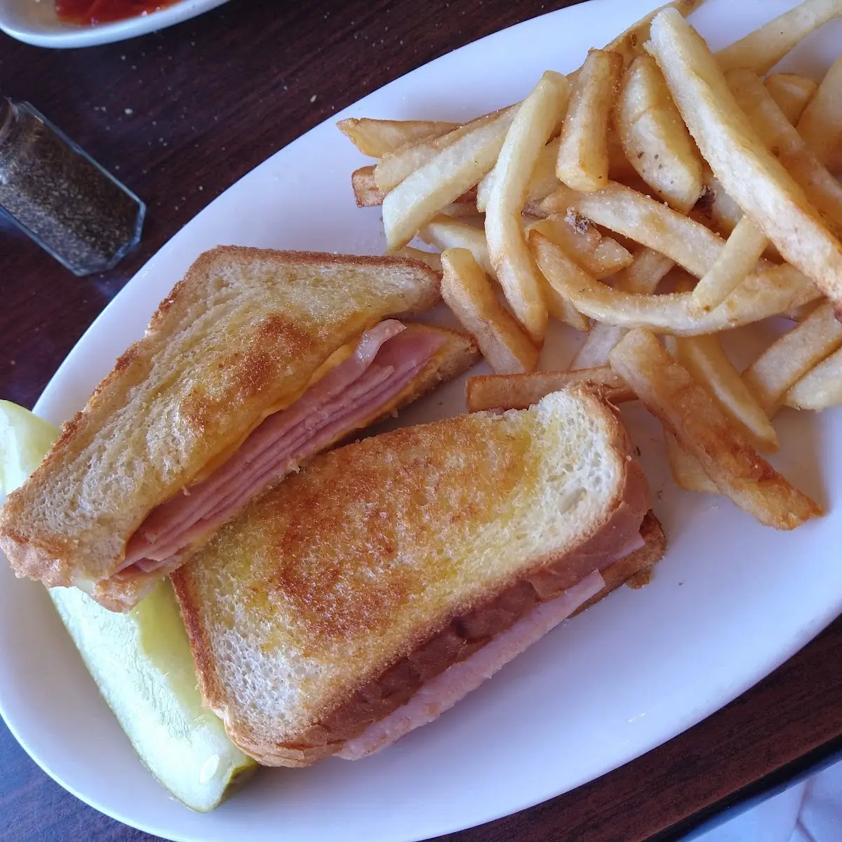 Grilled Ham & Cheese Fries