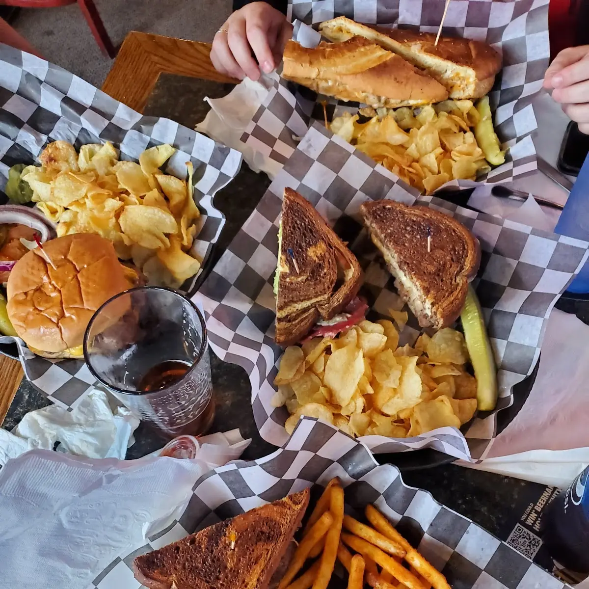 Burger Garlic Chicken Melt Patty Melt & Irish Delight