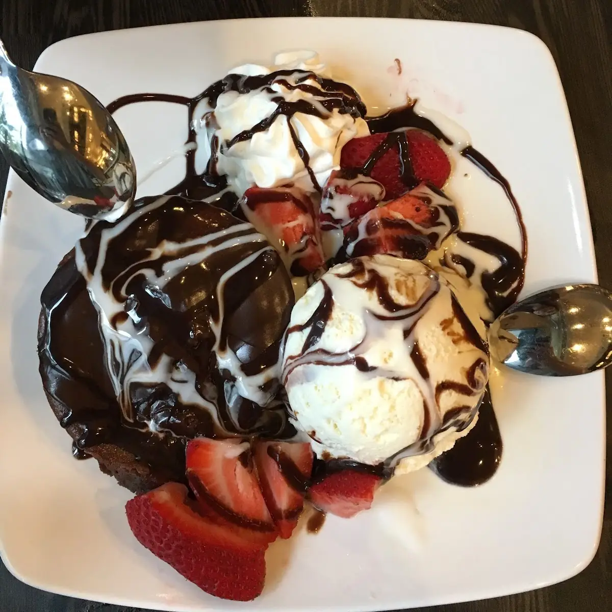 Chocolate Lava Cake Ala Mode