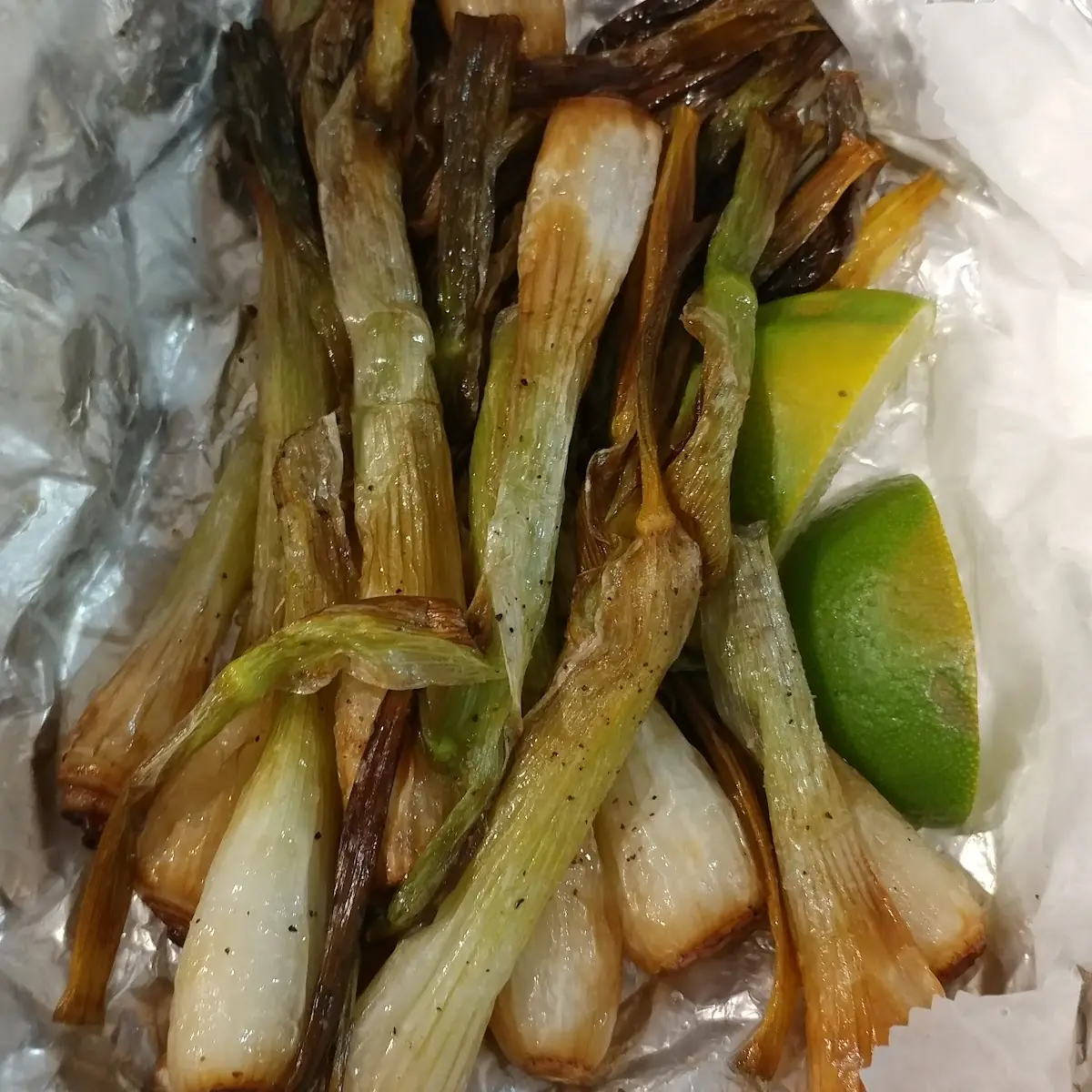 Carne Asada Con Cebollitas