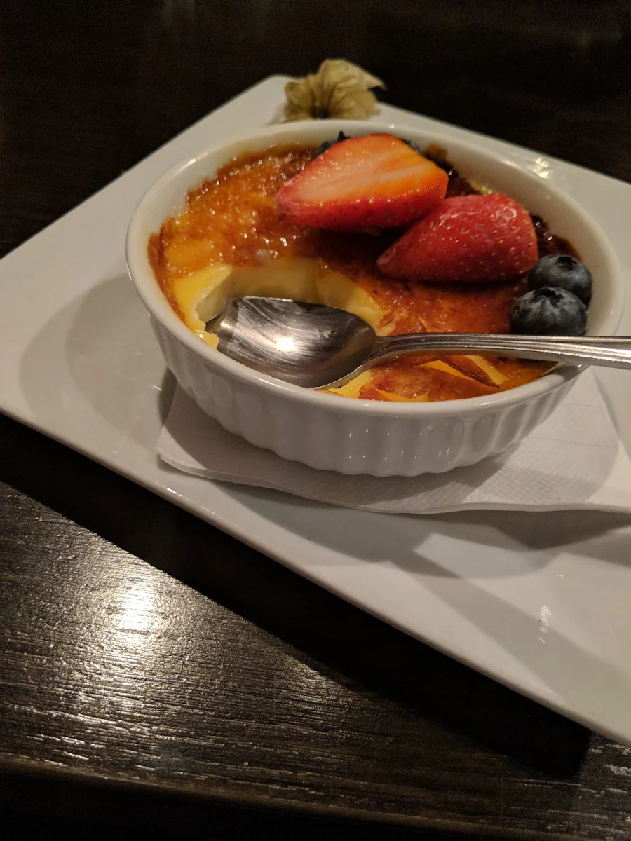 Creme Brulee, Garlic's of London