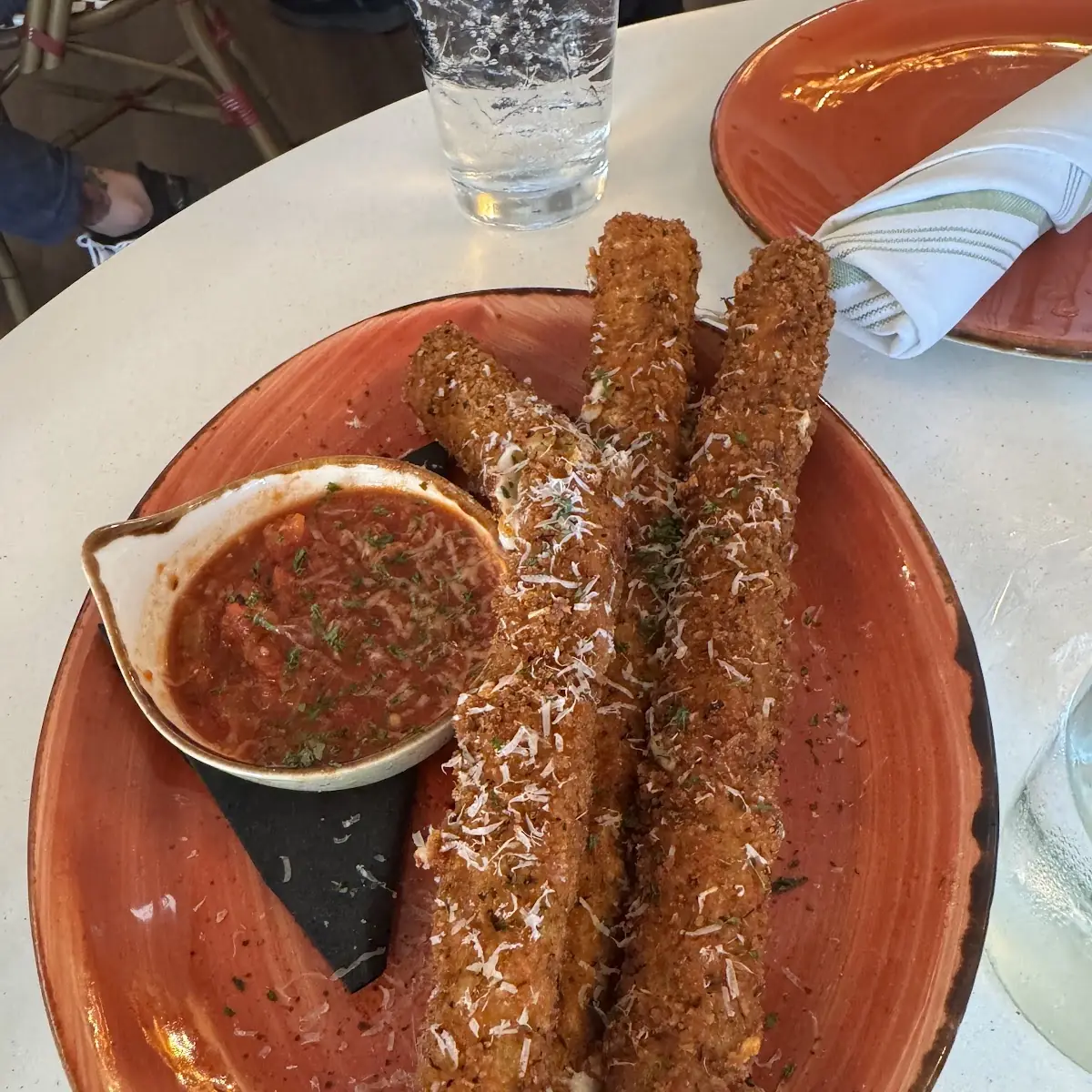 Fried Mozzarella Sticks with Marinara Sauce
