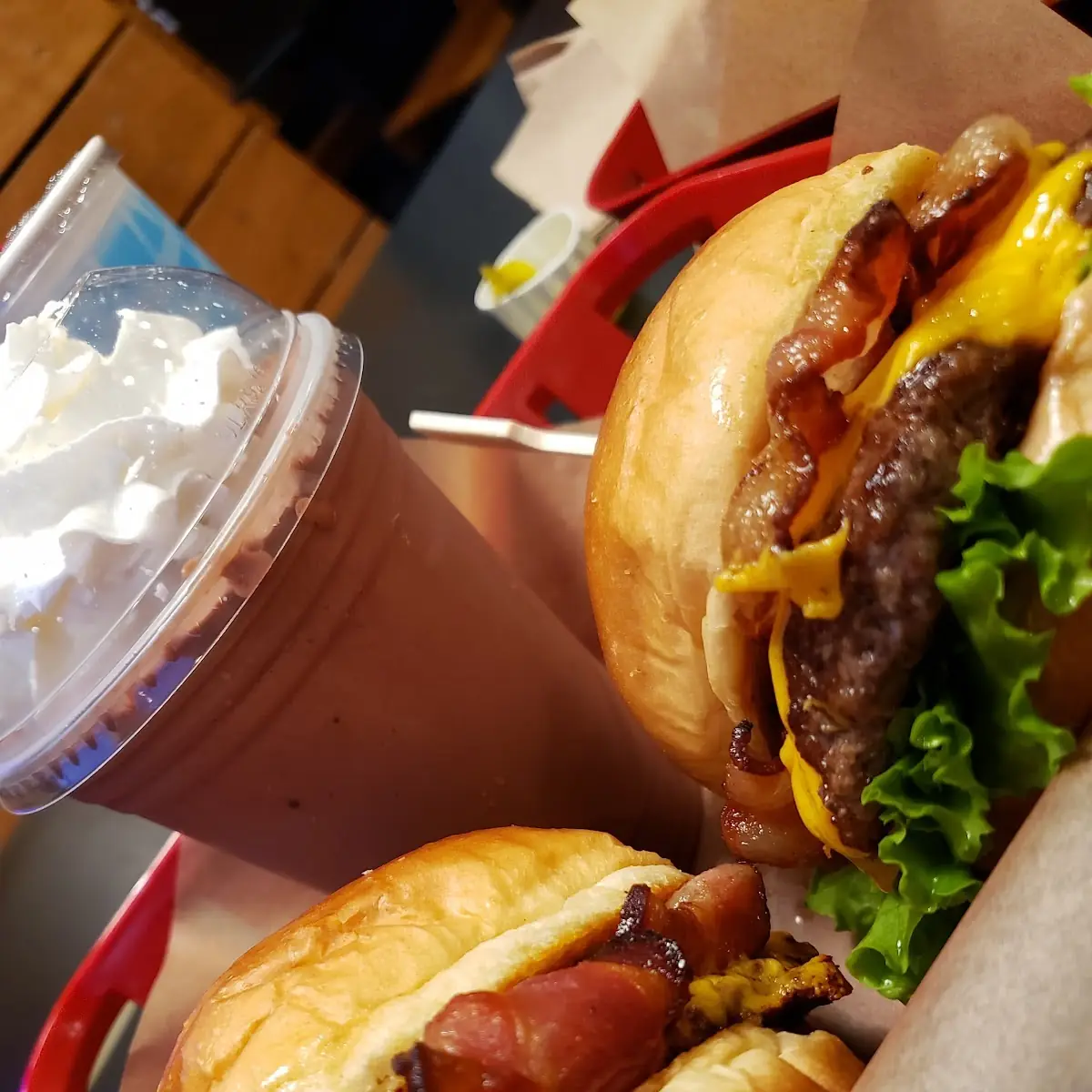 Bacon Burger & Shake