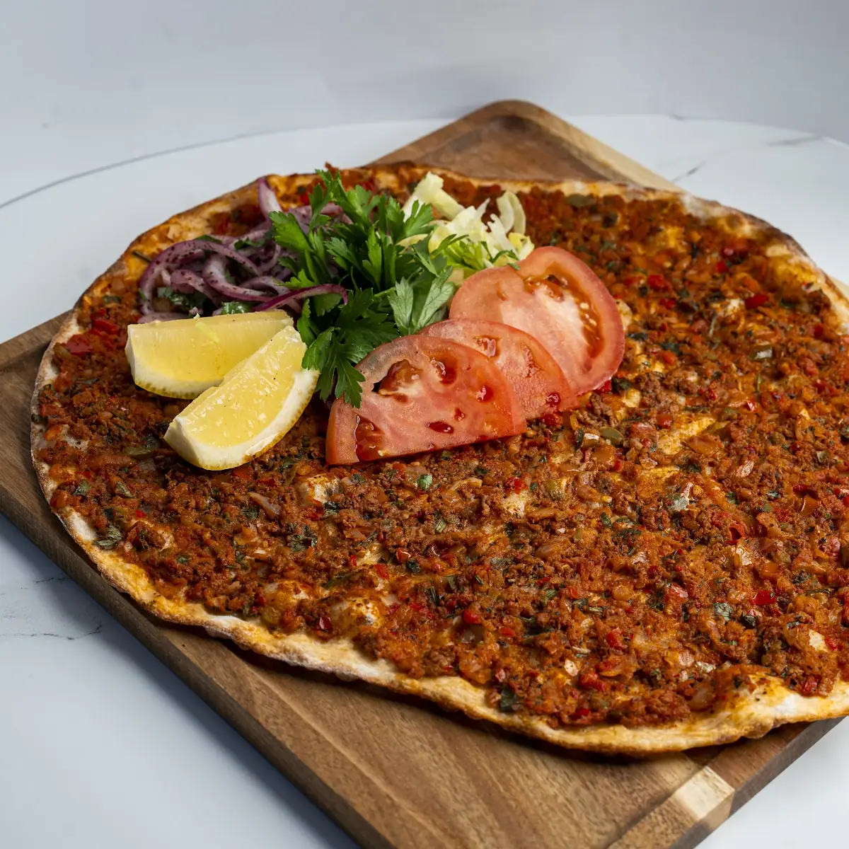 Turkish Lahmacun with Vegetable Garnish