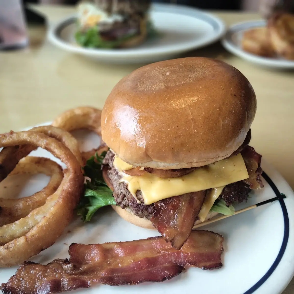 Bacon Cheeseburger