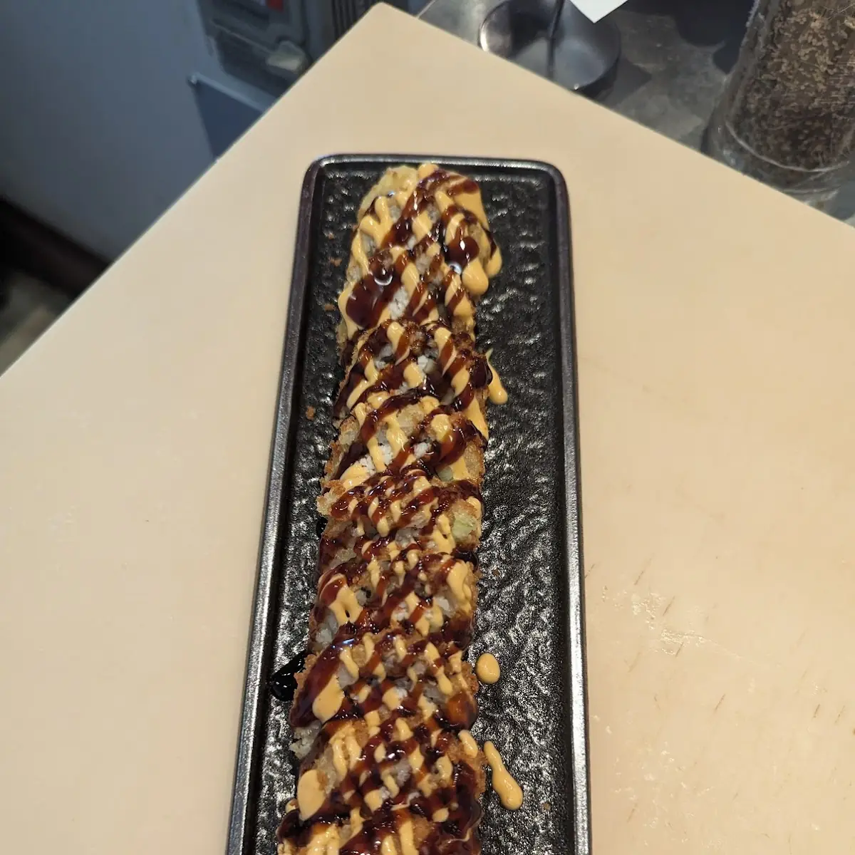 Tuna Sushi Roll (6 Pieces)