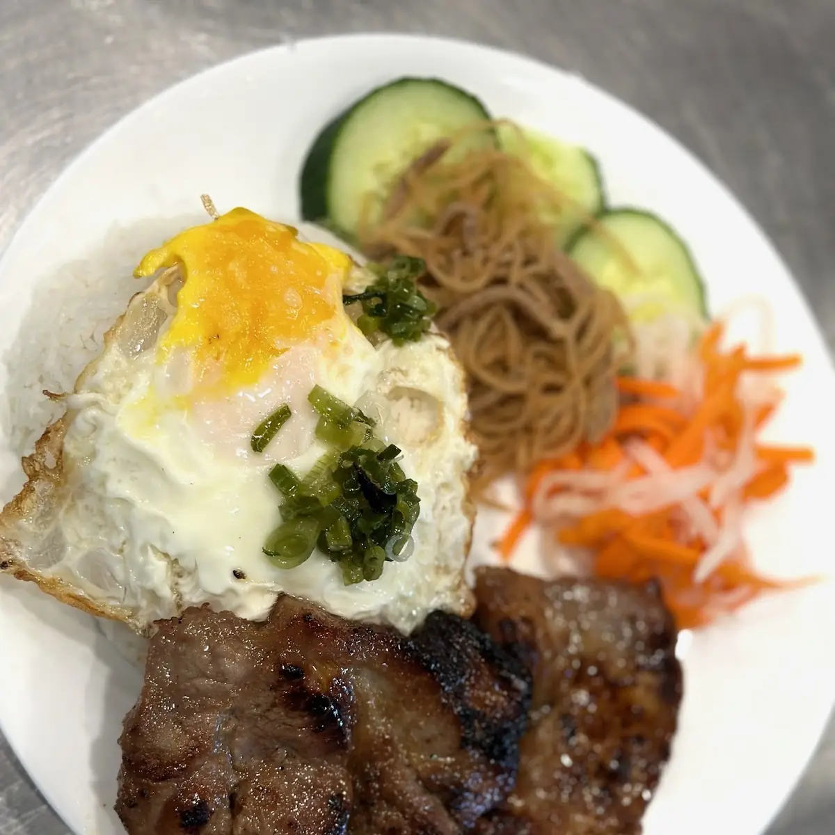 R 4 Grilled Pork Rice - Cơm Thịt Nướng