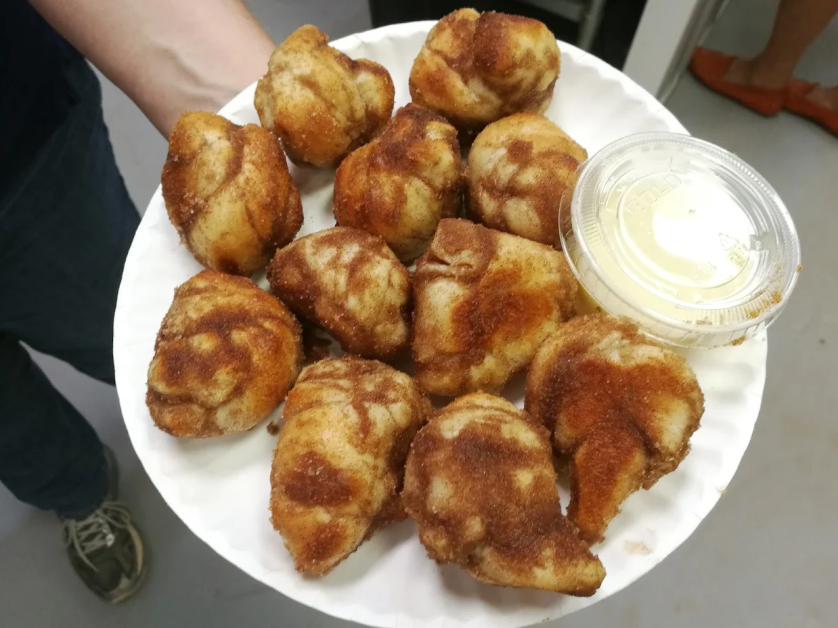 Cinnamon Knots