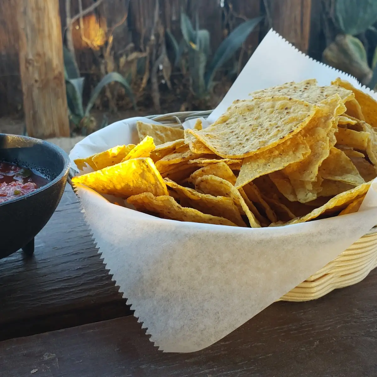 Chips & Salsa