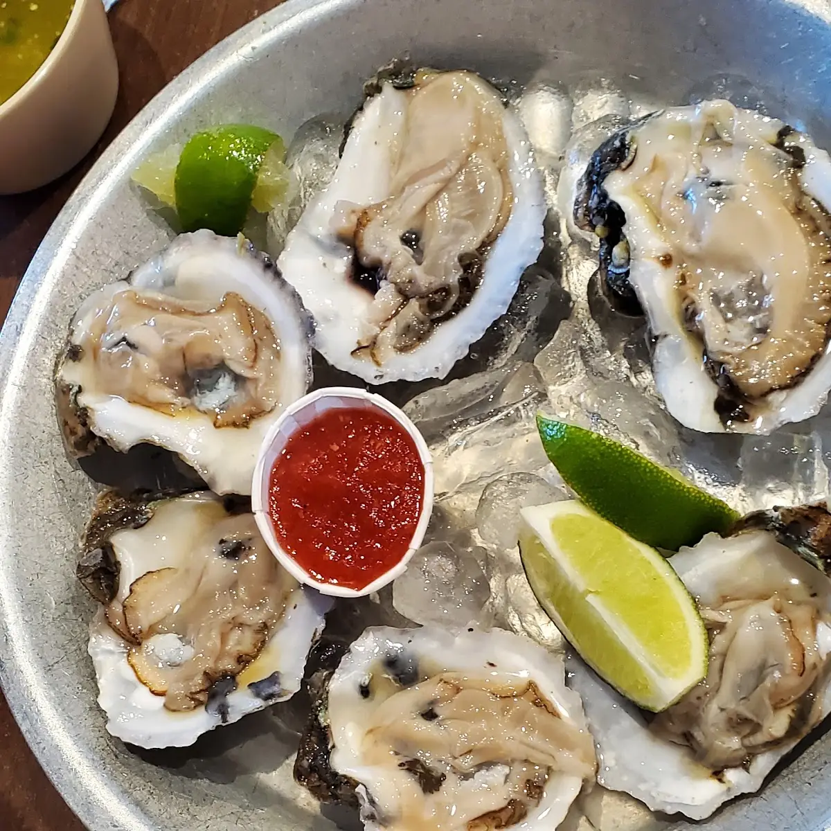 Ostiones Oysters