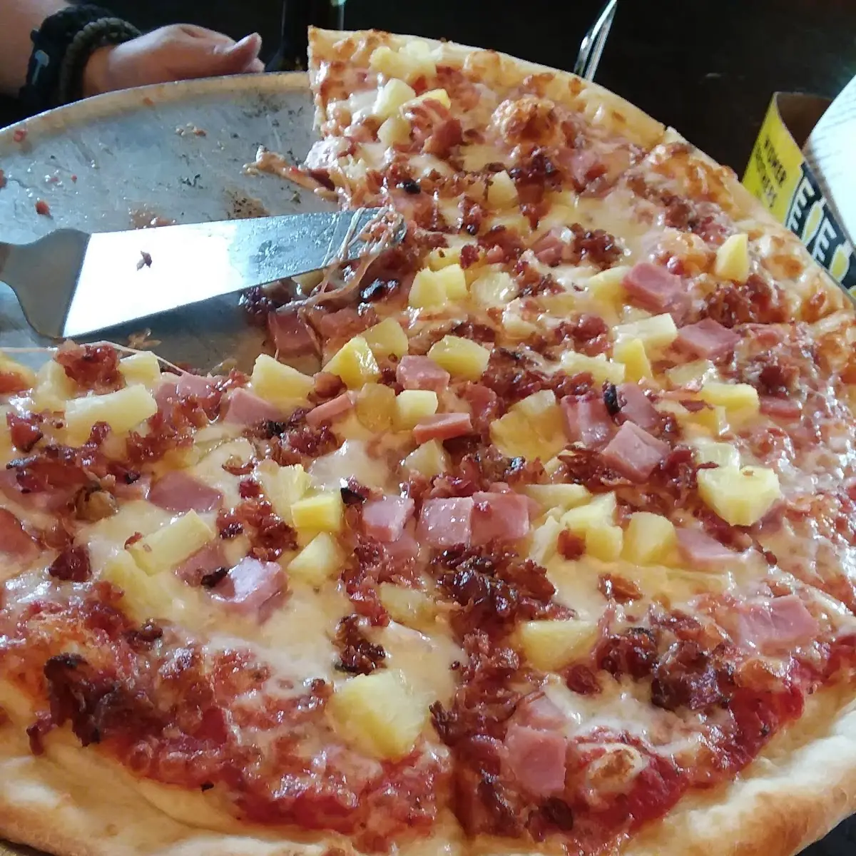 Hawaiian Pizza