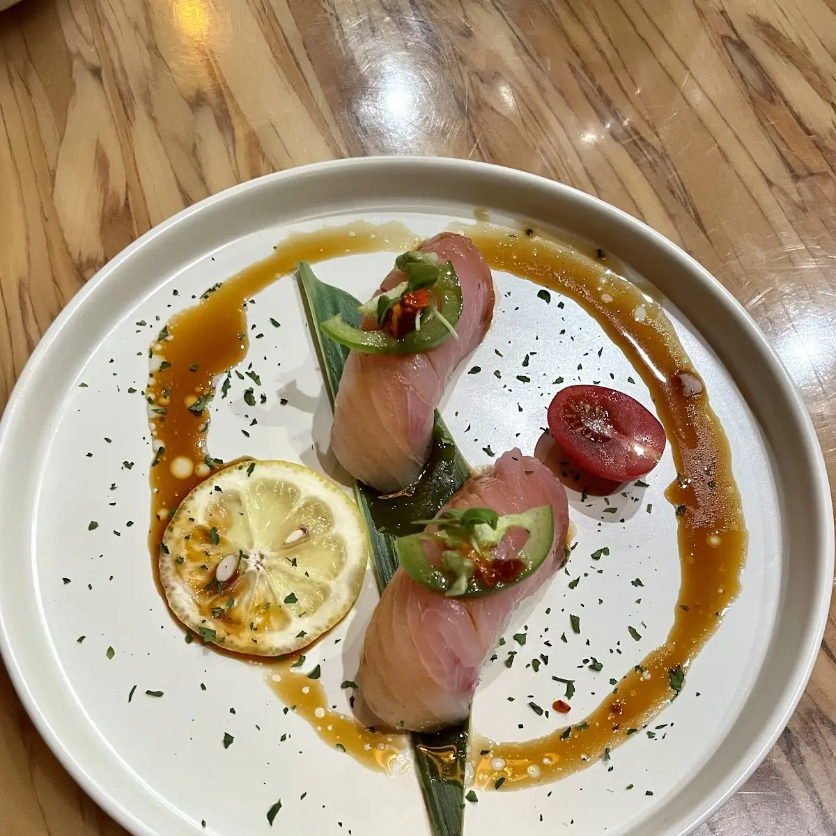 Hamachi Nigiri