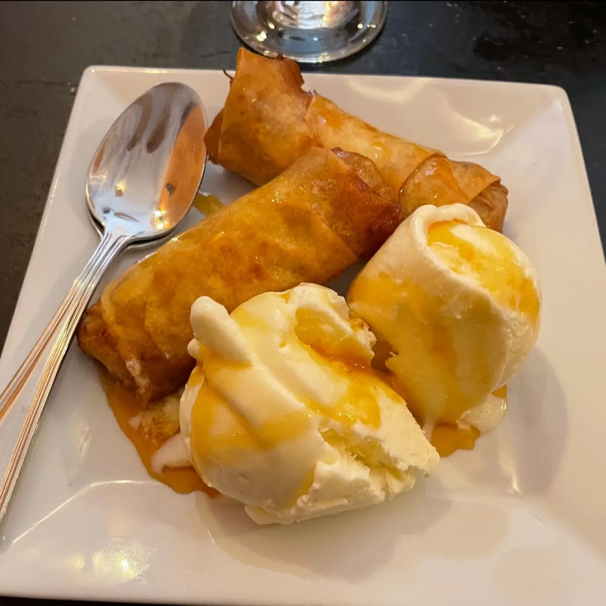 Sweet Mango a La Mode
