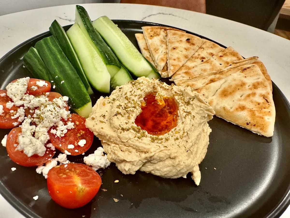 Hummus Plate