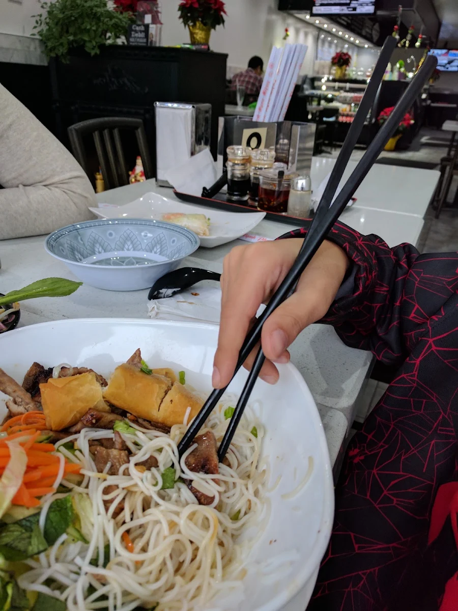 Highlights, Pho Lang Van