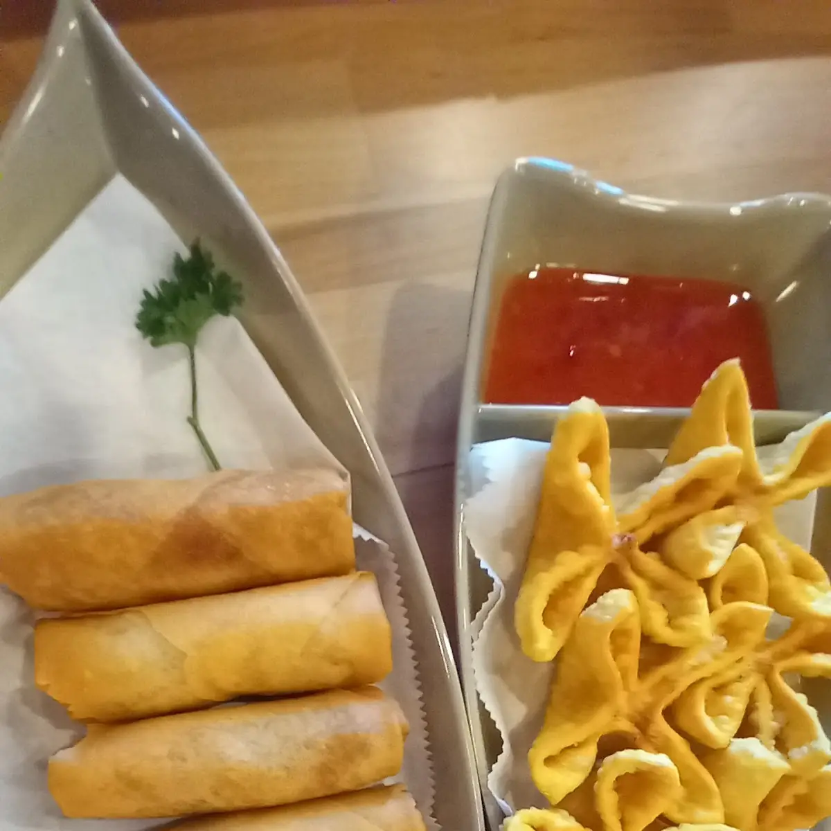 Spring Rolls and Cream Cheese Wonton