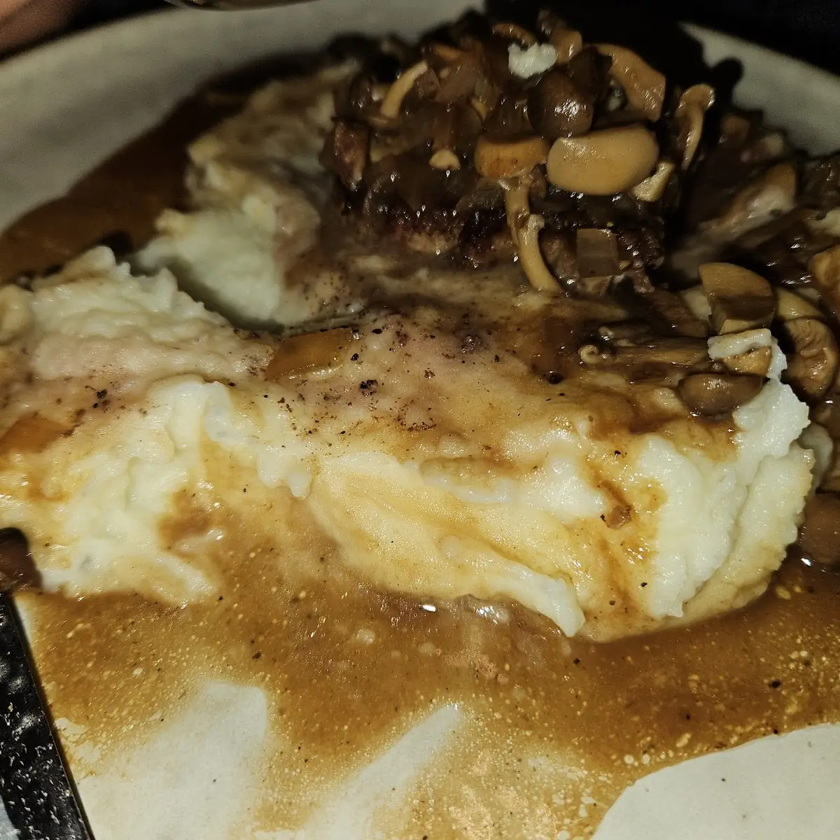 Filet Mignon and Mashed Potatoes