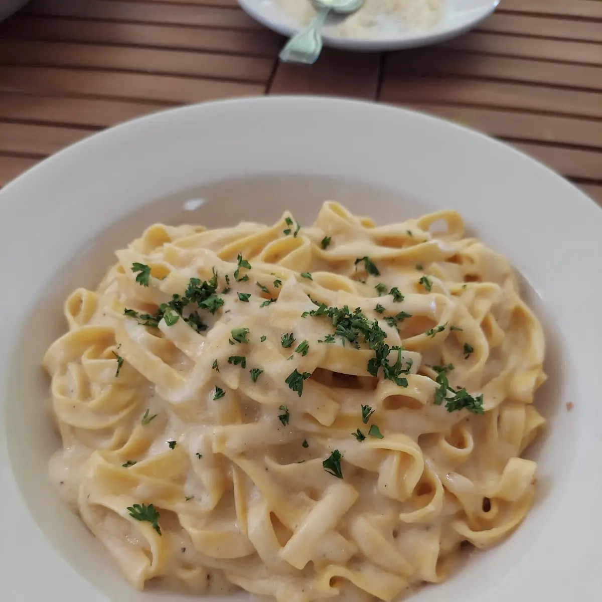 Fettuccine Alfredo