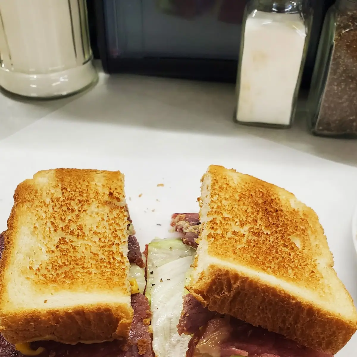 Lettuce Tomato Sandwich