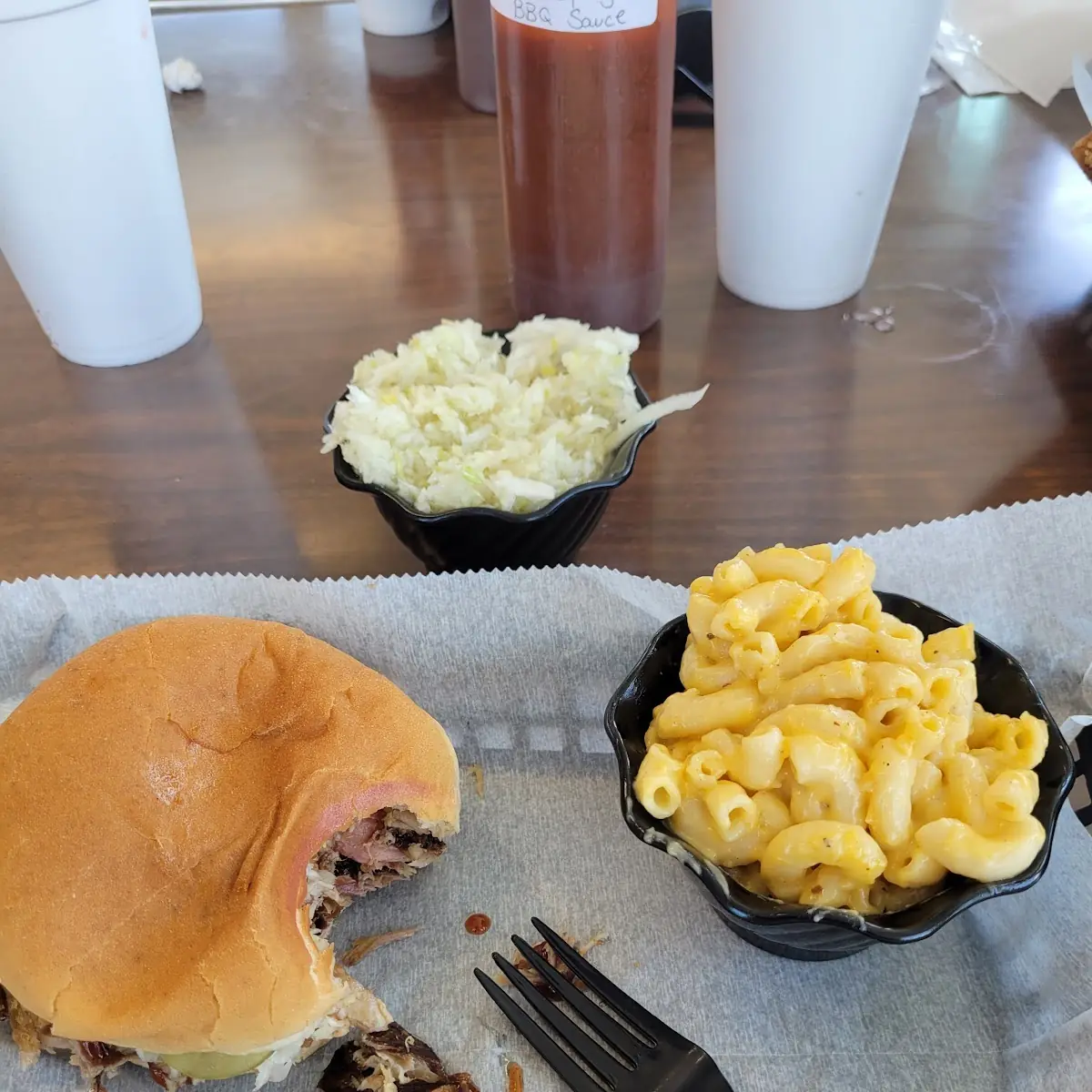 BBQ Mac Sandwich Plate