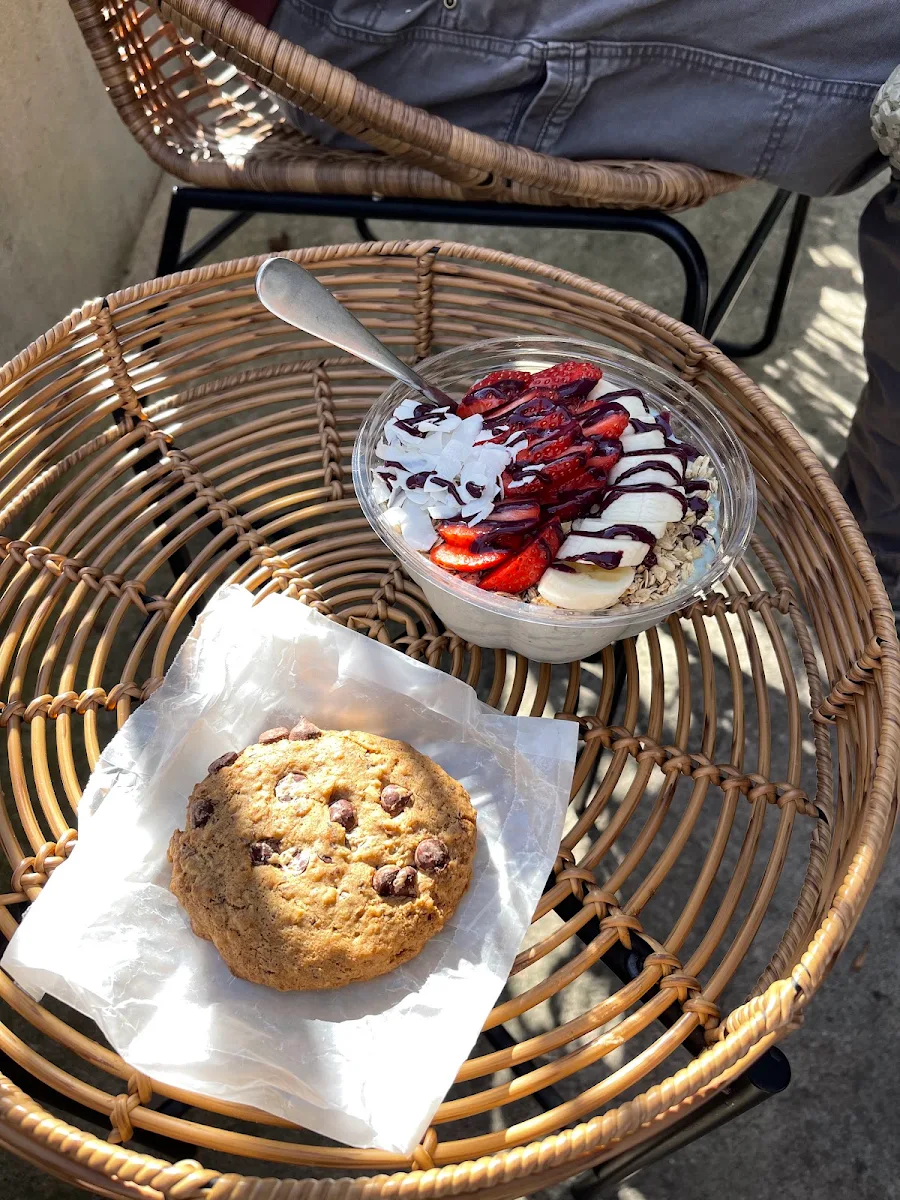 GF Chocolate Chip Cookie