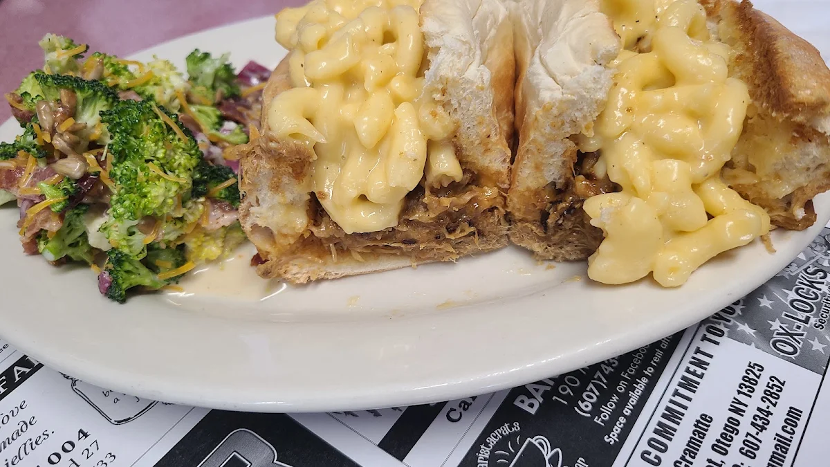 Mac N Cheese Pulled Pork on a Sub Roll
