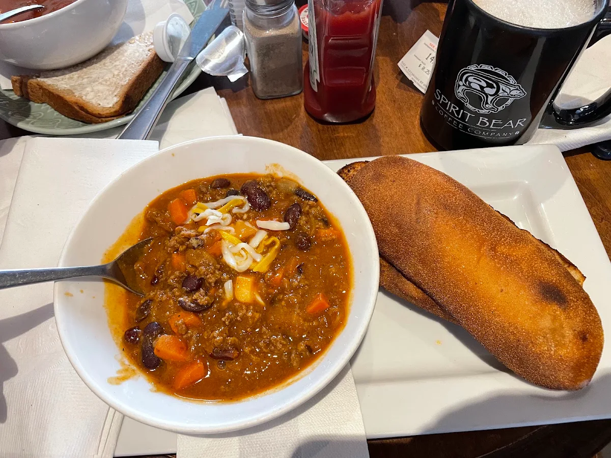 Chili, Frankly Coffee And Bistro