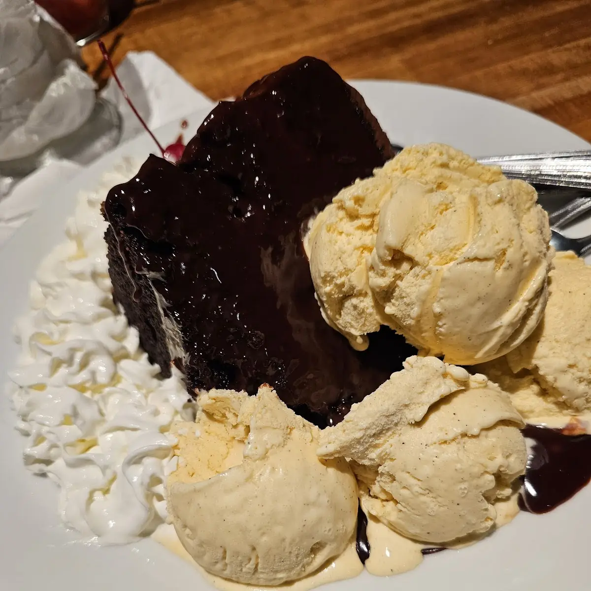 Hot Fudge Cake Sundae
